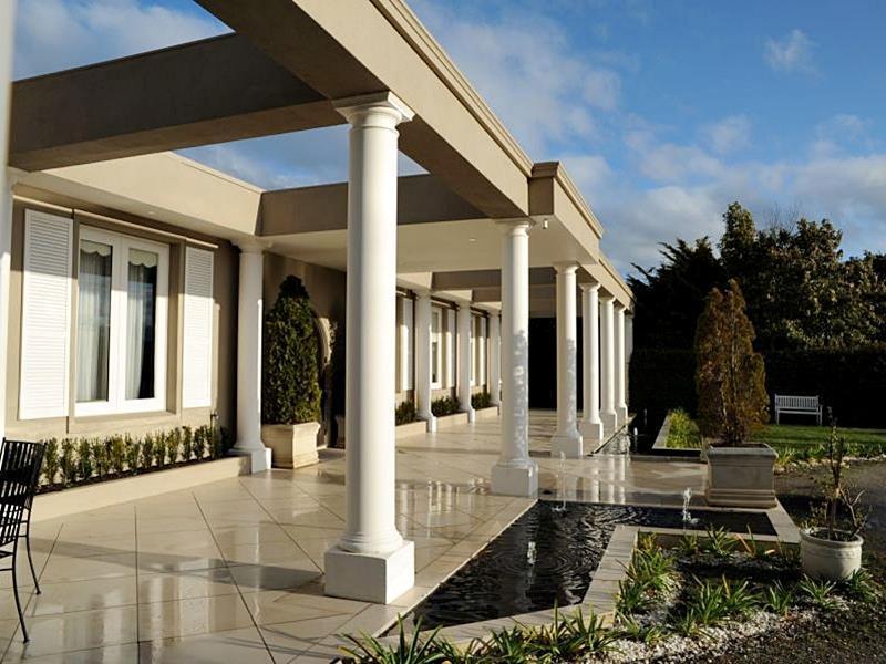 Norwood House Motel & Receptions Mornington Exterior photo